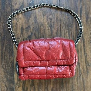 Marc Jacobs Pillow Bag in Cranberry